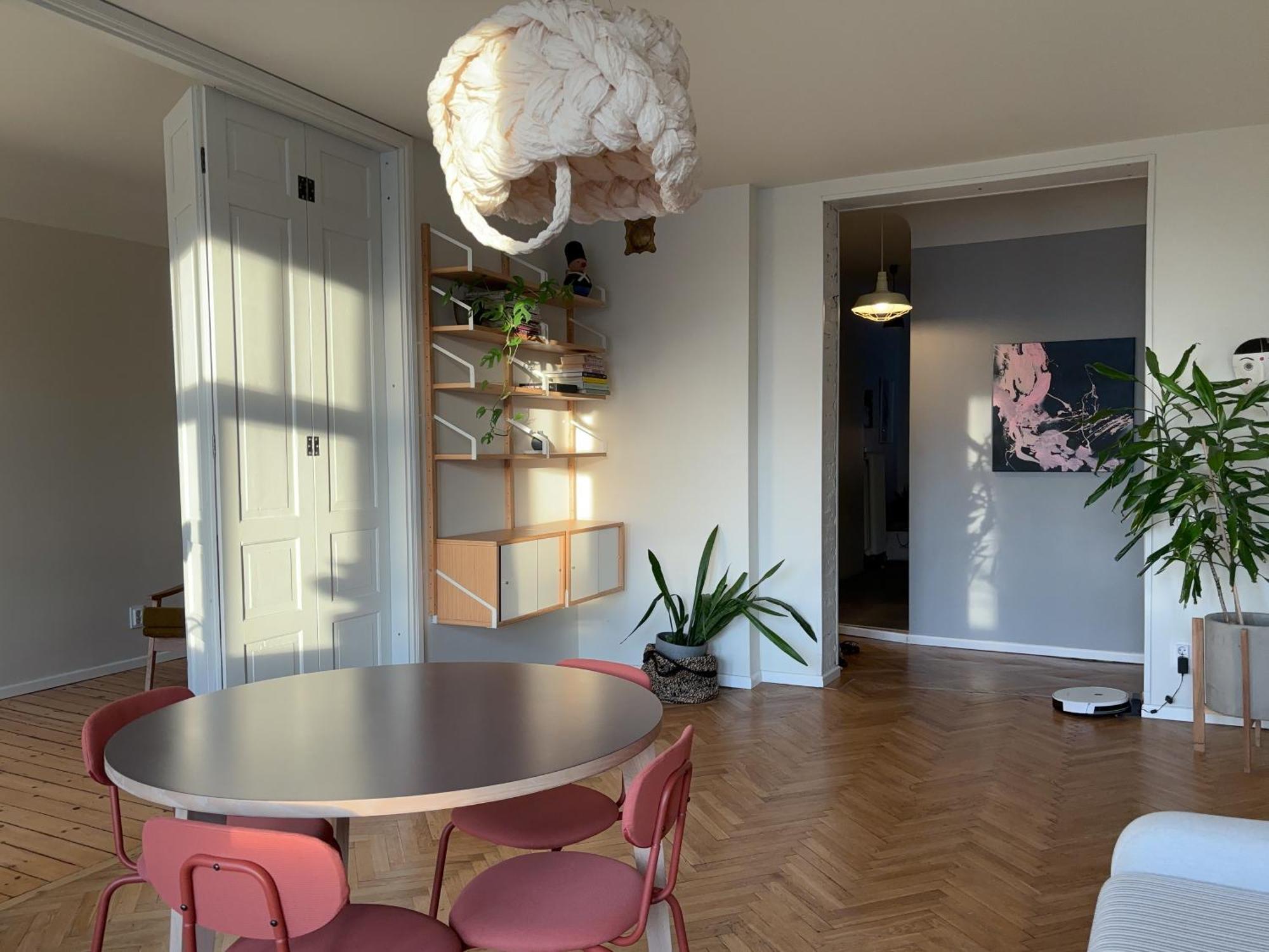 Charming And Spacious In The Embassy Area Appartement *